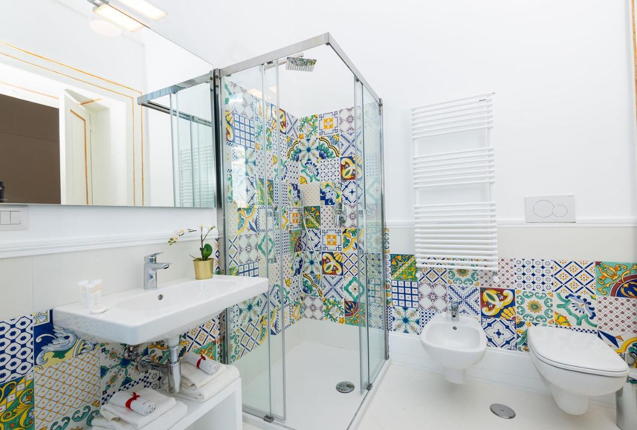 Amore Rentals - Palazzo Della Storia Amalfi Exterior photo