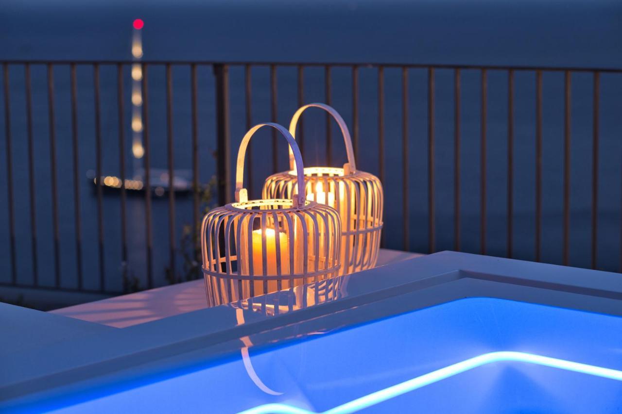 Amore Rentals - Palazzo Della Storia Amalfi Exterior photo