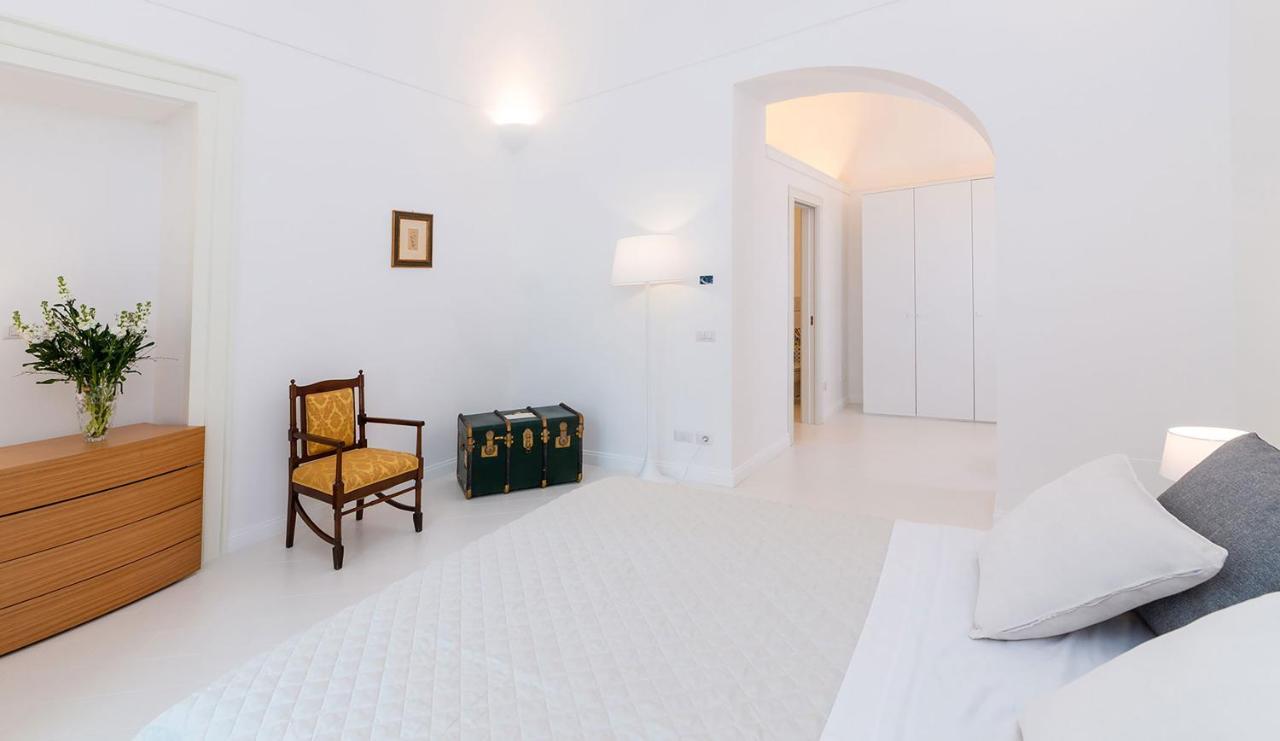 Amore Rentals - Palazzo Della Storia Amalfi Exterior photo