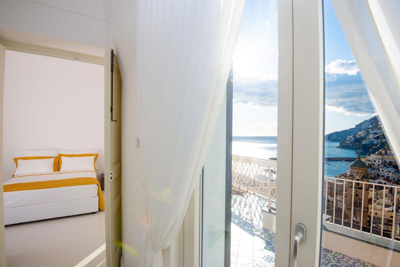 Amore Rentals - Palazzo Della Storia Amalfi Exterior photo