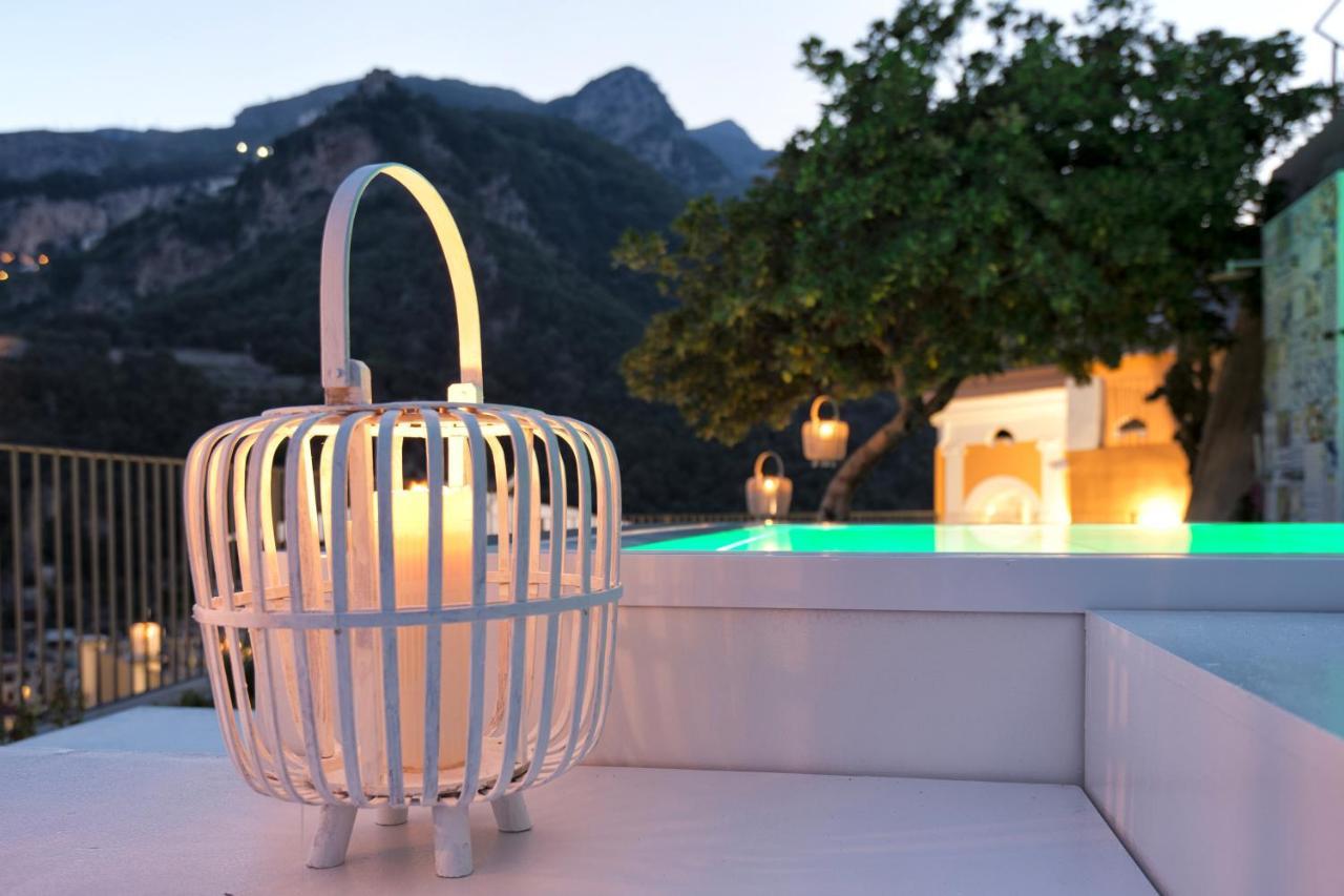 Amore Rentals - Palazzo Della Storia Amalfi Exterior photo