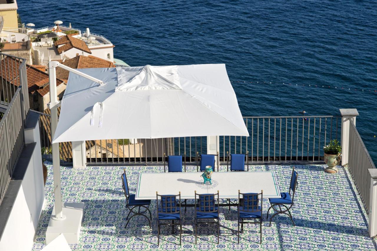 Amore Rentals - Palazzo Della Storia Amalfi Exterior photo